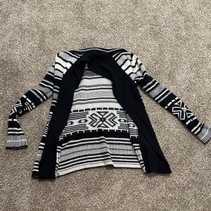 BB Dakota Black and White Patterned Cardigan